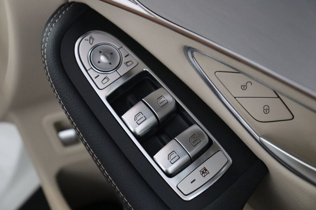 Used Mercedes-Benz EQC 2022 for sale - 76098178: Photo 18