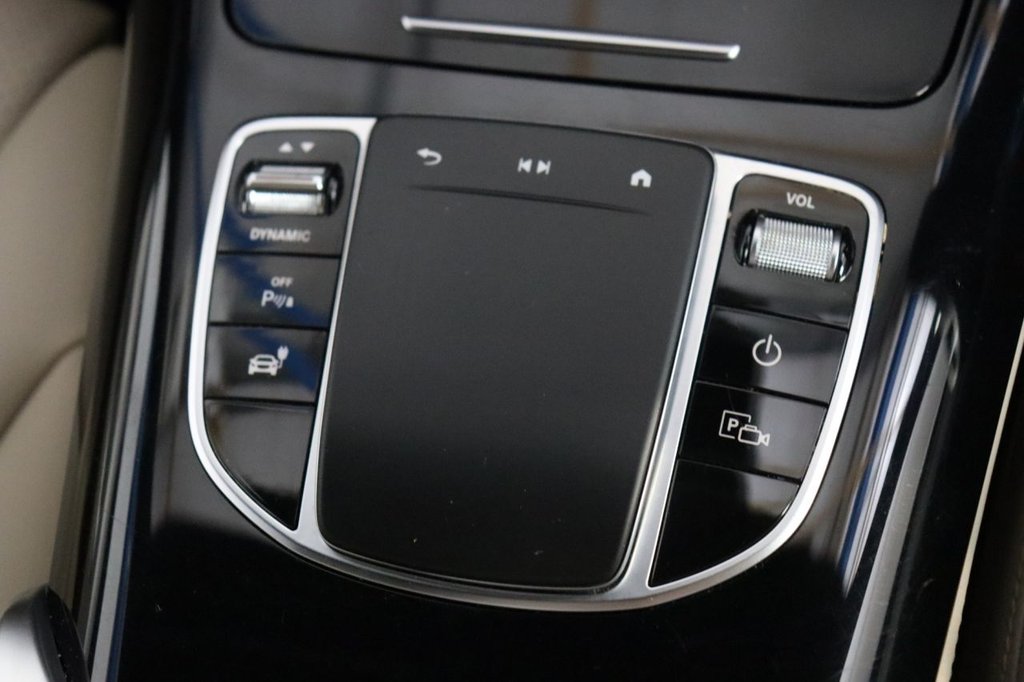 Used Mercedes-Benz EQC 2022 for sale - 76098178: Photo 32