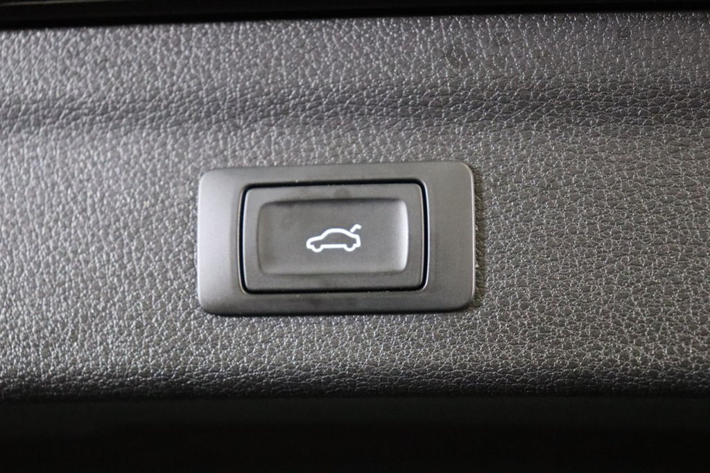 Used Audi Q3 2020 for sale - 76552088: Photo 29