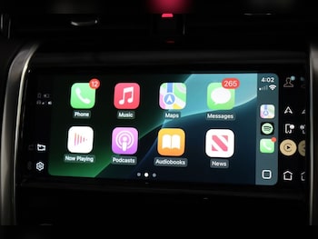Used Land Rover Discovery Sport 2021 for sale - 76280179: Photo 2