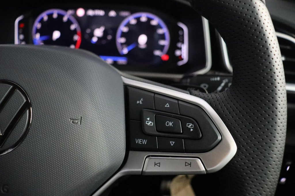 Used Volkswagen T-Roc 2025 for sale - 76086363: Photo 24