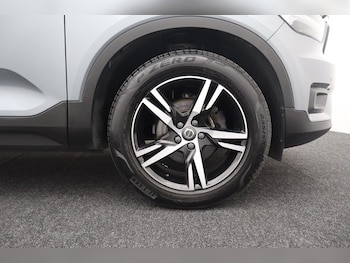 Used Volvo XC40 2018 for sale - 79370708: Photo