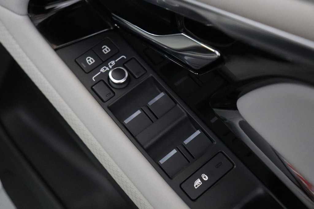 Used Land Rover Range Rover Evoque 2021 for sale - 76323509: Photo 21