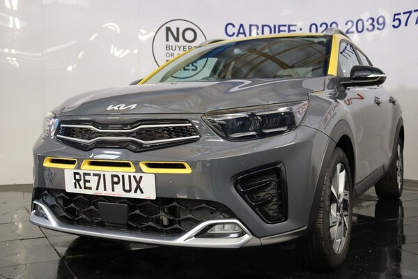 Used Kia Stonic 2022 for sale - 68792276: Photo 11