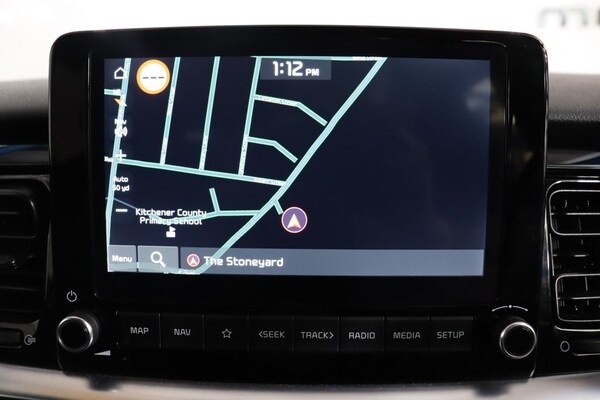 Used Kia Stonic 2022 for sale - 68792276: Photo 16