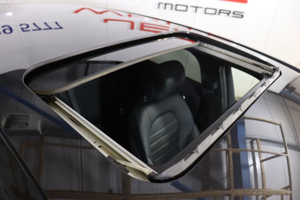 Used Mercedes-Benz EQC 2021 for sale - 77236325: Photo 3