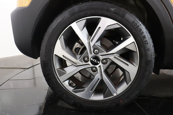 Used Kia Stonic 2024 for sale - 71976513: Photo 30