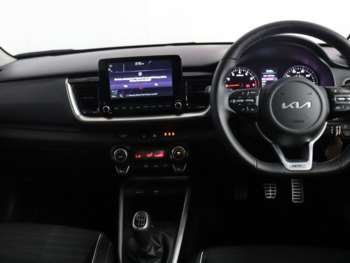 Used Kia Stonic 2024 for sale - 71976513: Photo