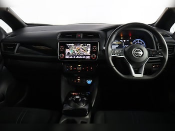 Used Nissan Leaf 2022 for sale - 77779801: Photo