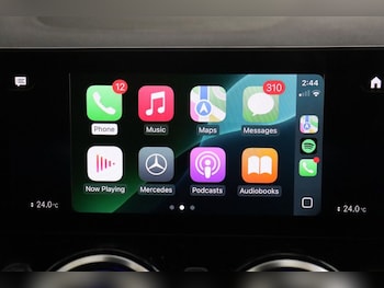 Used Mercedes-Benz EQA 2023 for sale - 77038305: Photo