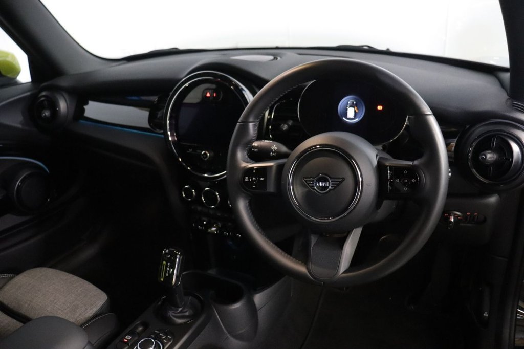 Used MINI Electric Hatch 2022 for sale - 77236549: Photo 25