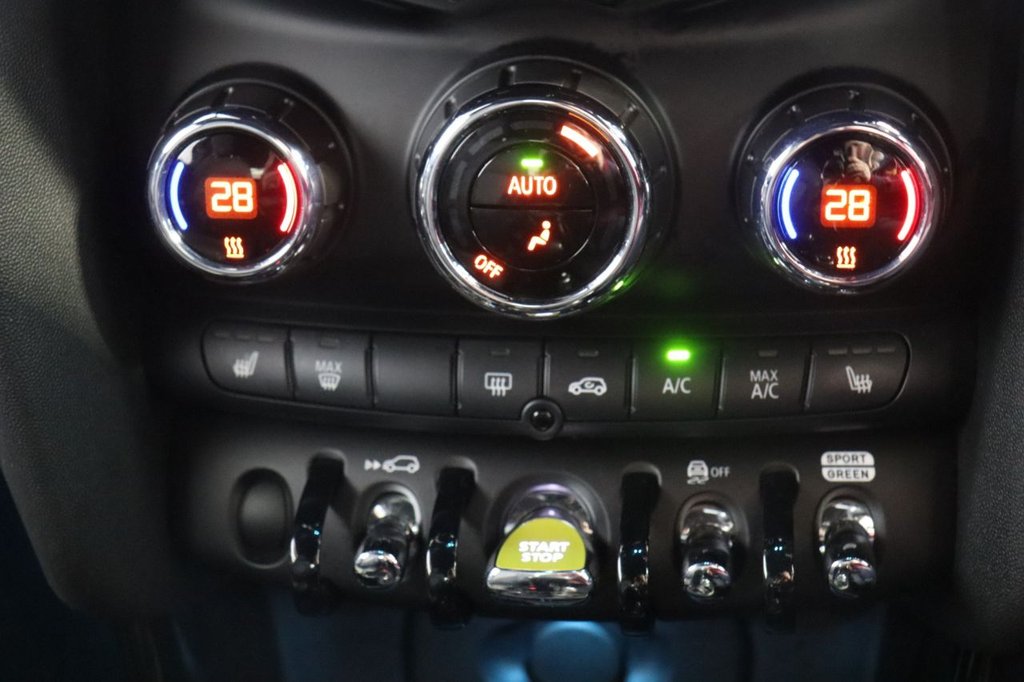 Used MINI Electric Hatch 2022 for sale - 77236549: Photo 30