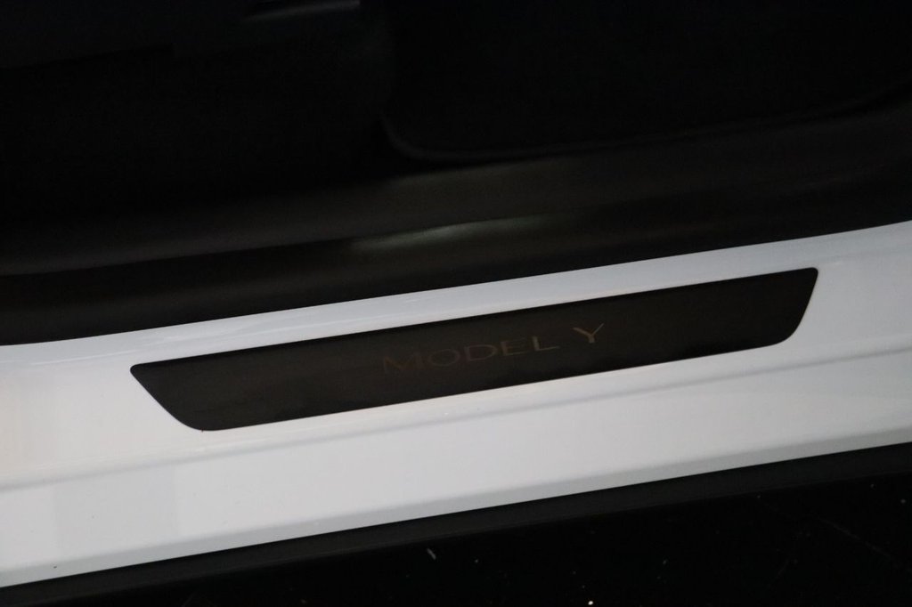 Used Tesla Model Y 2024 for sale - 77388799: Photo 33
