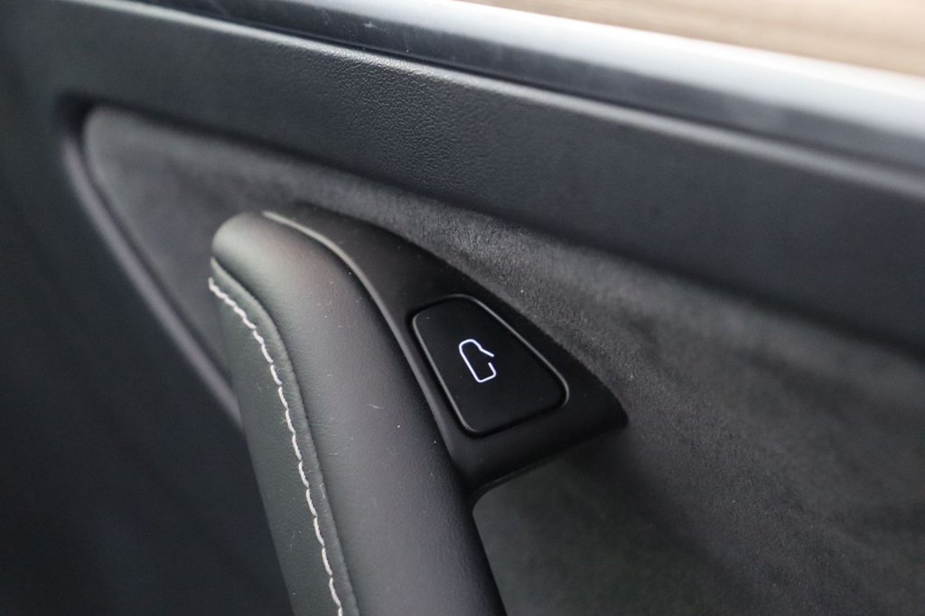 Used Tesla Model Y 2024 for sale - 77388799: Photo 34