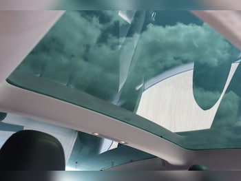 Used Tesla Model 3 2019 for sale - 75937143: Photo