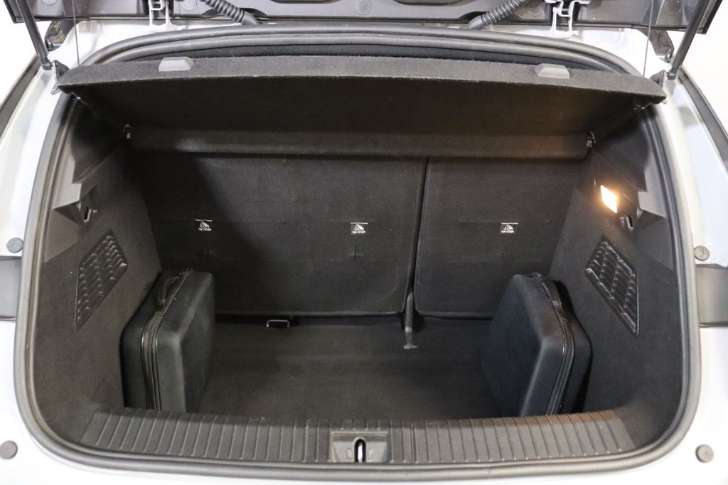 Used Renault Megane E Tech 2022 for sale - 77236590: Photo 23