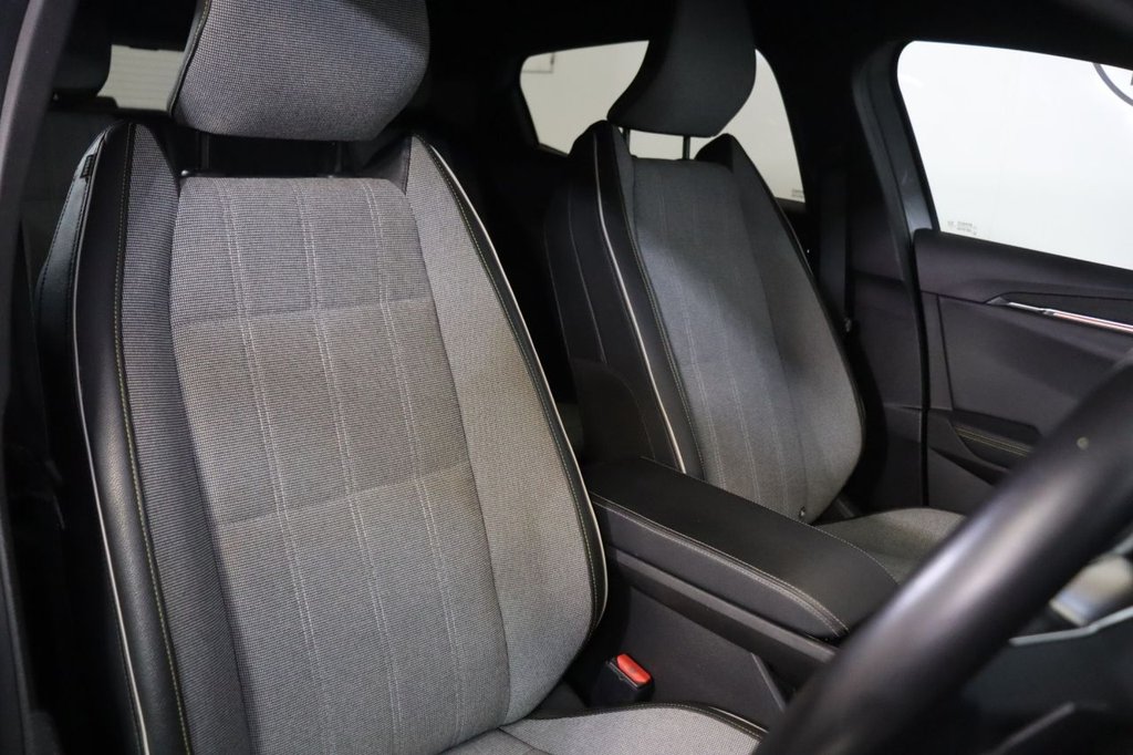 Used Renault Megane E Tech 2022 for sale - 77236590: Photo 25