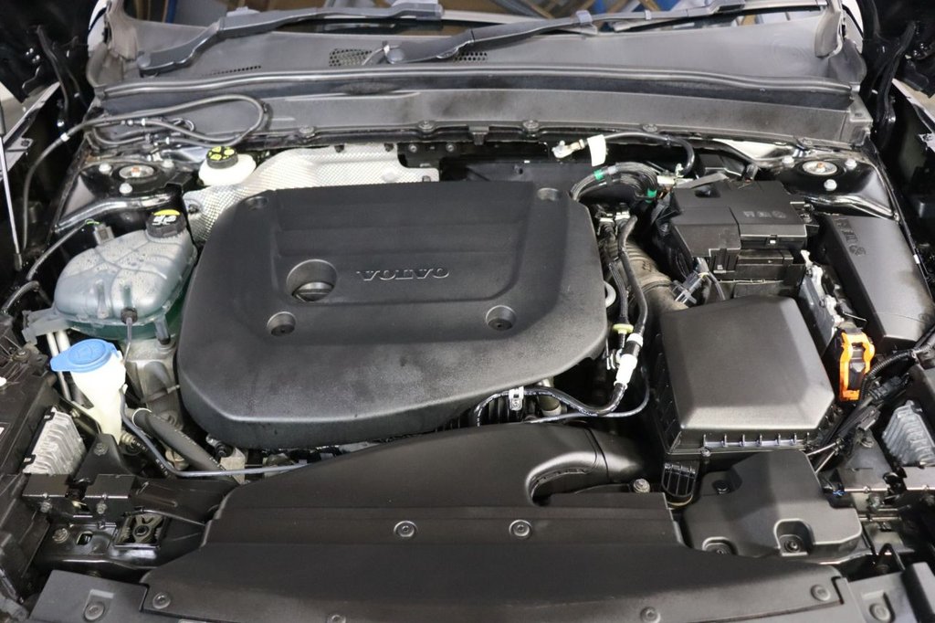 Used Volvo XC40 2020 for sale - 76454533: Photo 16