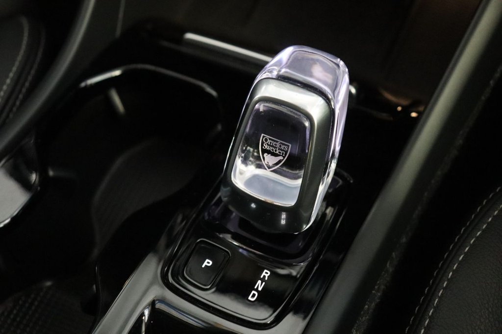 Used Volvo XC40 2020 for sale - 76454533: Photo 32