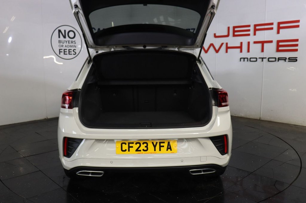 Used Volkswagen T-Roc 2023 for sale - 76430380: Photo 10