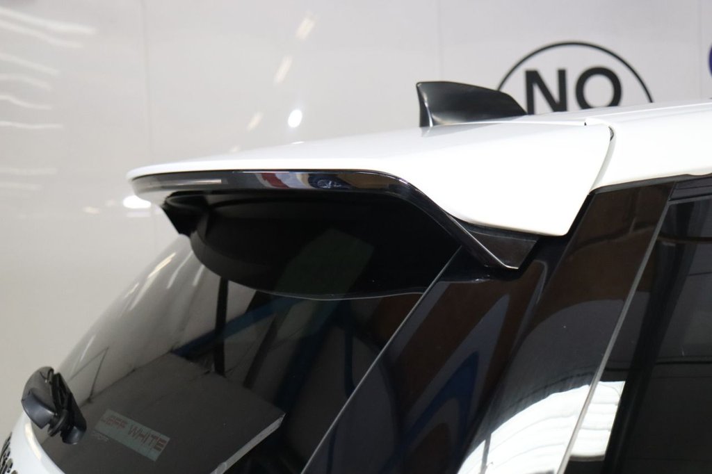 Used Land Rover Discovery Sport 2021 for sale - 76068564: Photo 22