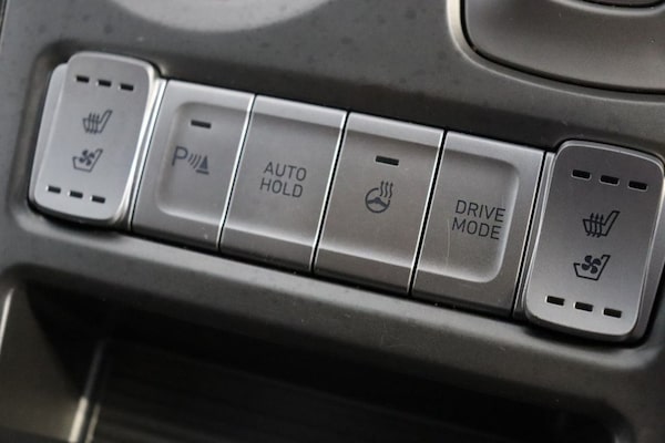 Used Hyundai KONA 2020 for sale - 72810427: Photo 32