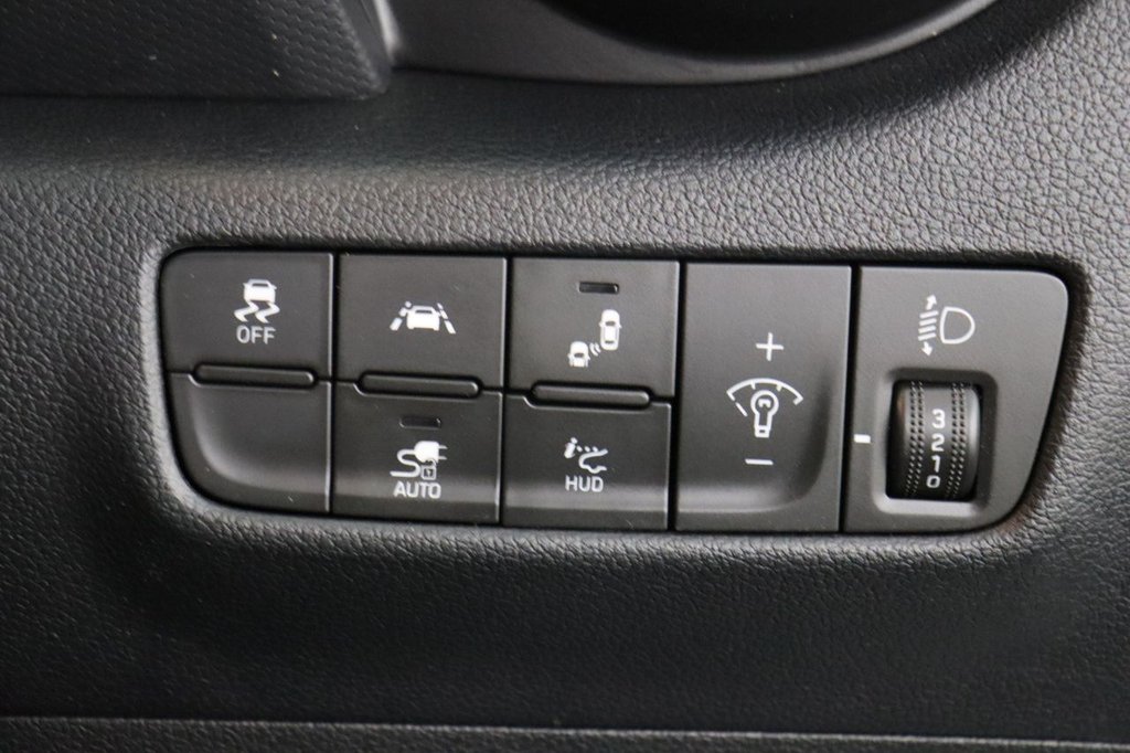 Used Hyundai KONA 2020 for sale - 76731158: Photo 23