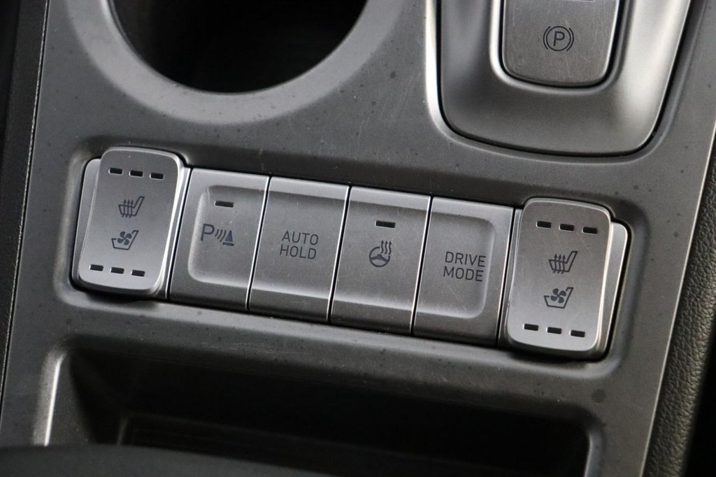 Used Hyundai KONA 2020 for sale - 76731158: Photo 32