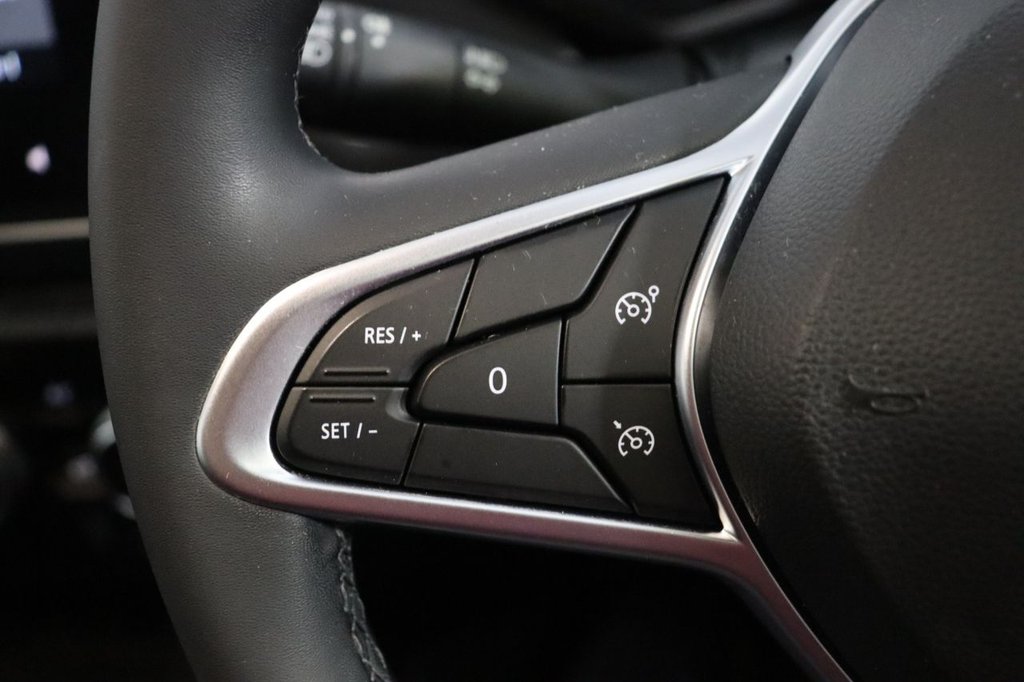 Used Renault Clio 2023 for sale - 77276612: Photo 25