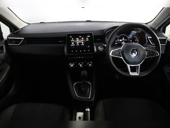 Used Renault Clio 2023 for sale - 77276612: Photo