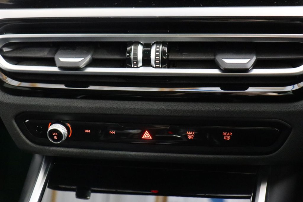 Used BMW 3 Series 2022 for sale - 77546956: Photo 32