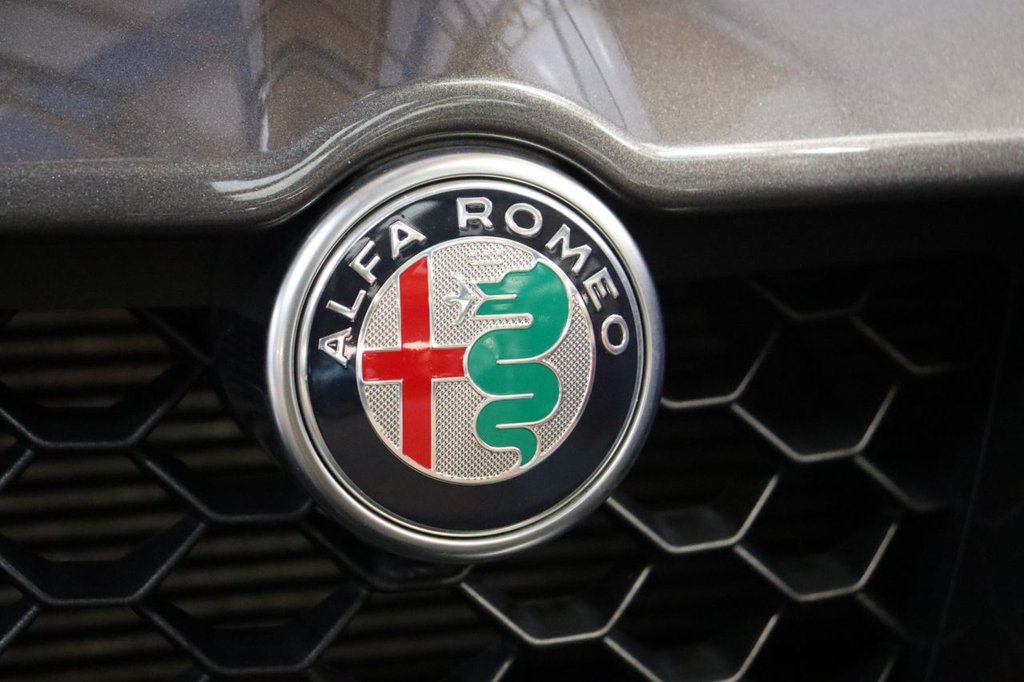 Used Alfa Romeo Stelvio 2022 for sale - 76950321: Photo 14