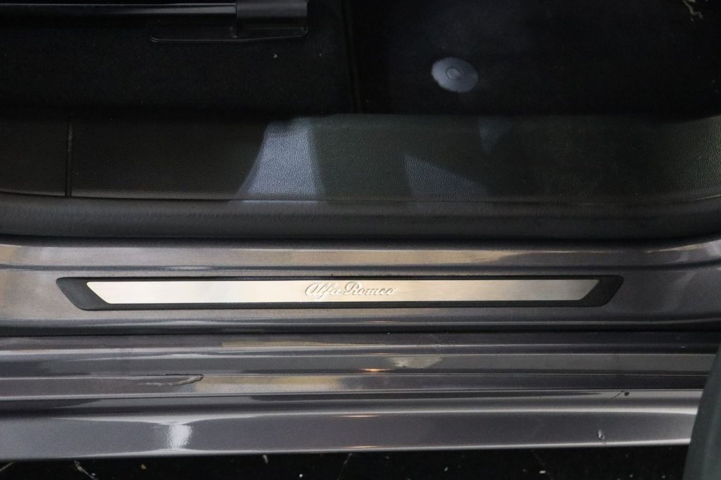 Used Alfa Romeo Stelvio 2022 for sale - 76950321: Photo 23