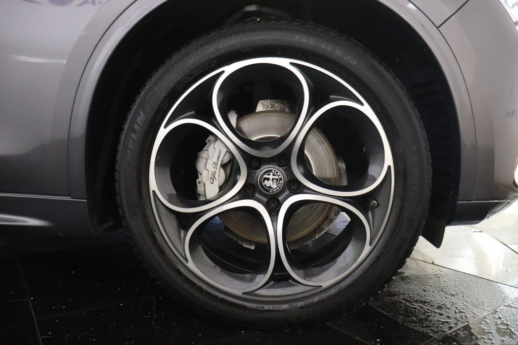 Used Alfa Romeo Stelvio 2022 for sale - 76950321: Photo 42