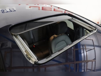 Used Mercedes-Benz EQC 2022 for sale - 76098182: Photo