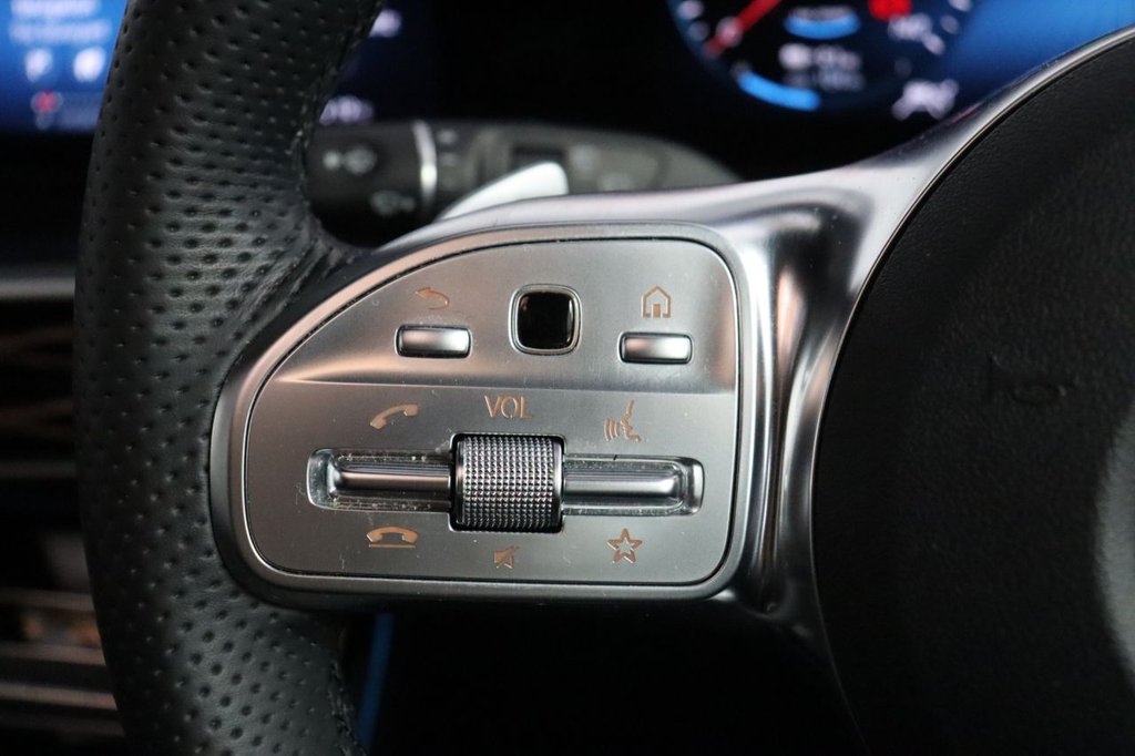 Used Mercedes-Benz EQC 2022 for sale - 76098182: Photo 30