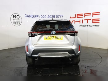 Used Toyota Yaris Cross 2022 for sale - 77697905: Photo