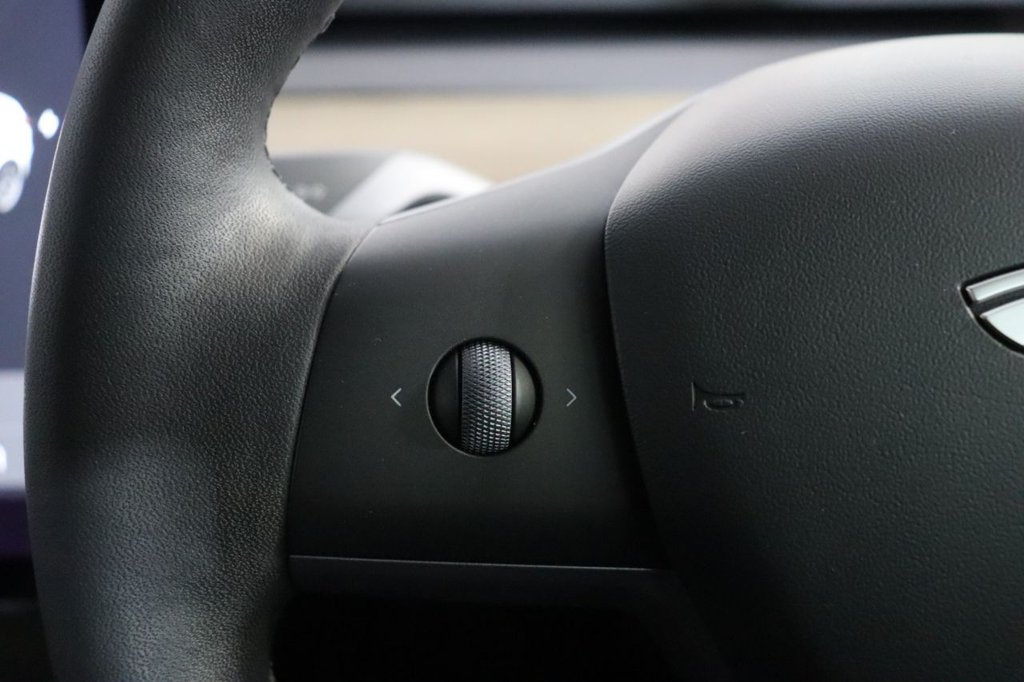 Used Tesla Model 3 2021 for sale - 76841350: Photo 30