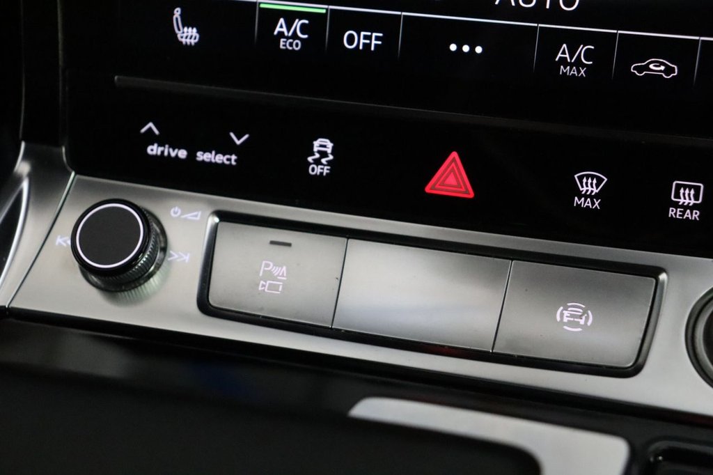 Used Audi e-tron 2021 for sale - 76323260: Photo 41