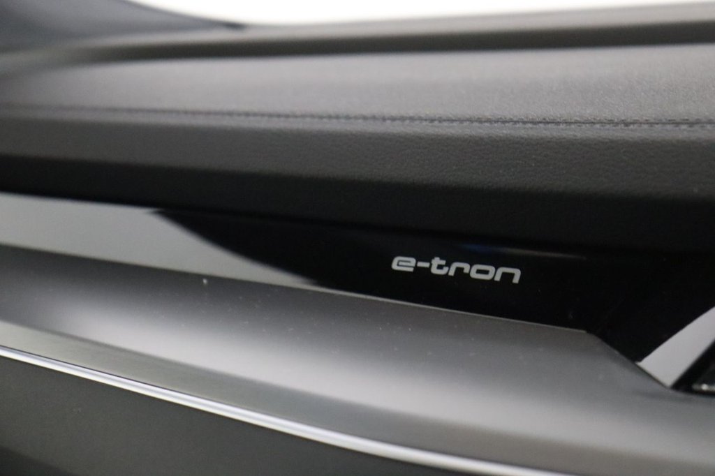 Used Audi e-tron 2021 for sale - 76323260: Photo 42