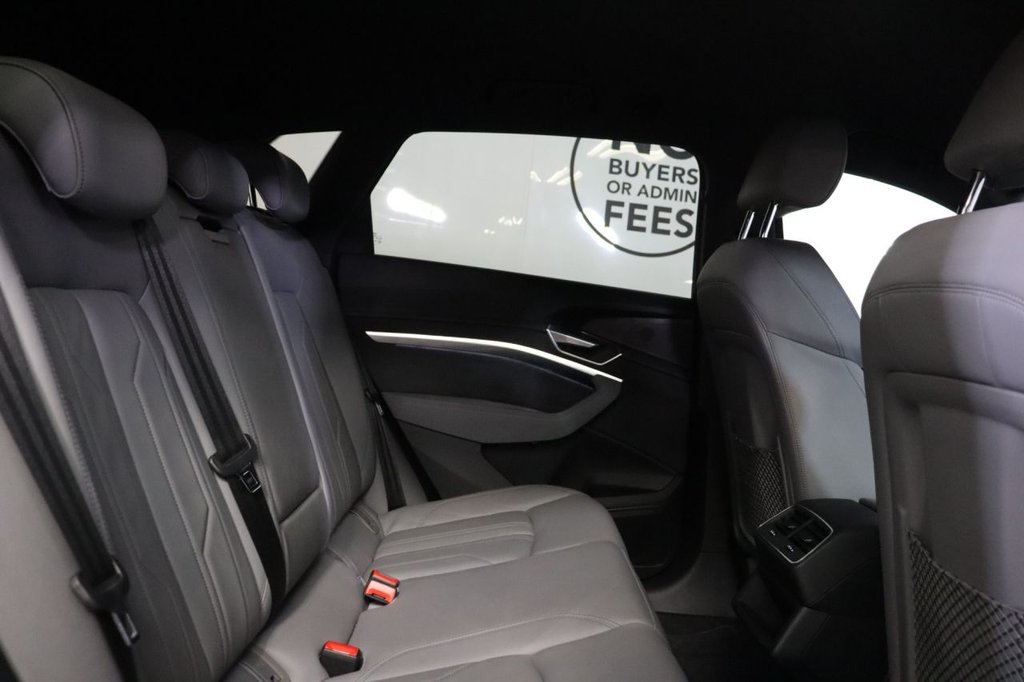Used Audi e-tron 2021 for sale - 76323260: Photo 44