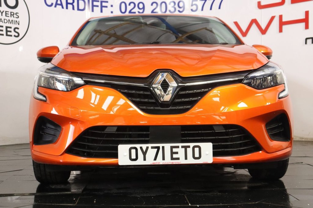 Used Renault Clio 2021 for sale - 77697966: Photo 11