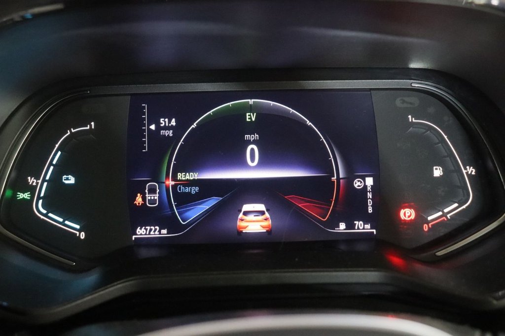 Used Renault Clio 2021 for sale - 77697966: Photo 14