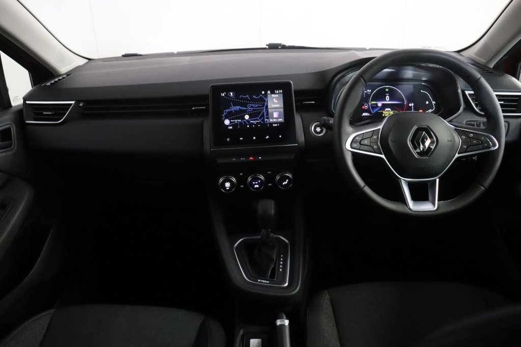 Used Renault Clio 2021 for sale - 77697966: Photo 3