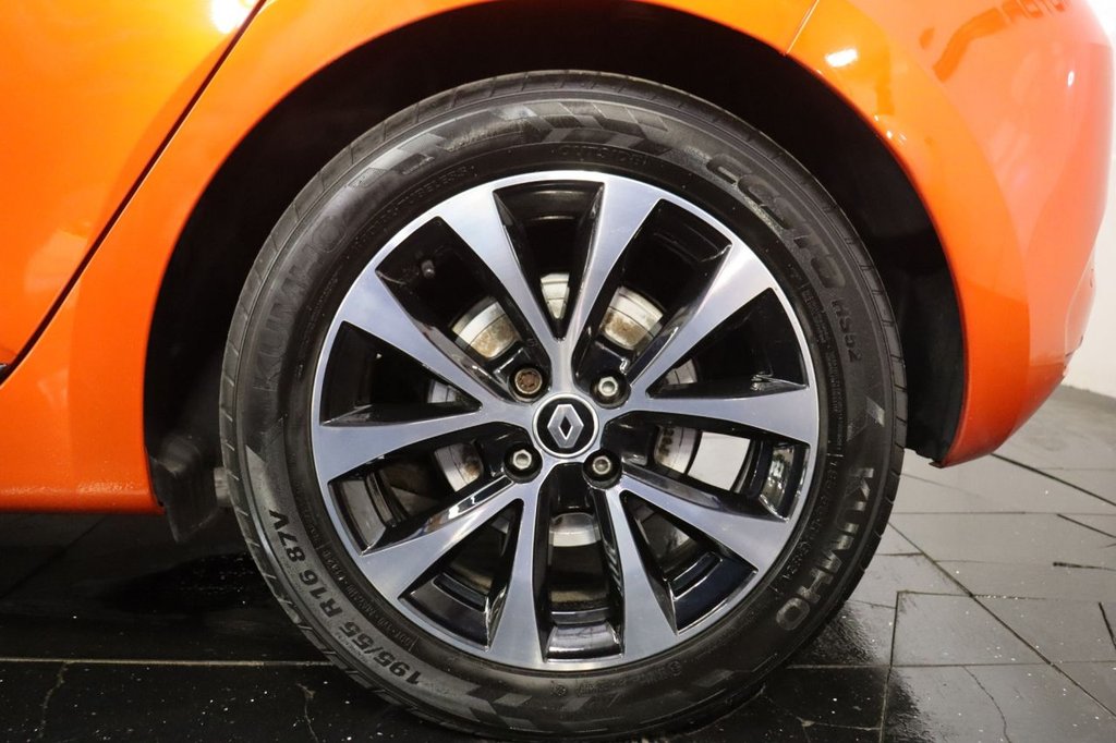 Used Renault Clio 2021 for sale - 77697966: Photo 35