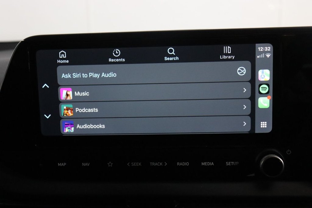 Used Hyundai i20 2023 for sale - 76909912: Photo 10