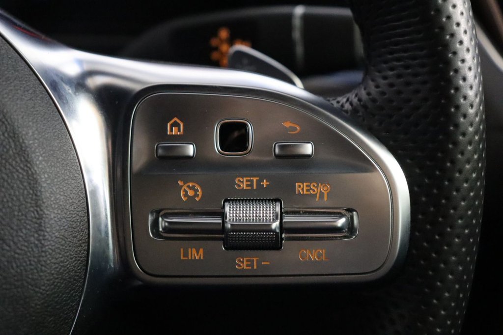 Used Mercedes-Benz EQC 2022 for sale - 76496620: Photo 32