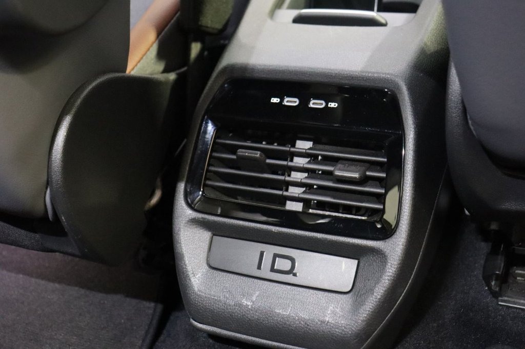 Used Volkswagen ID.4 2021 for sale - 77966815: Photo 37