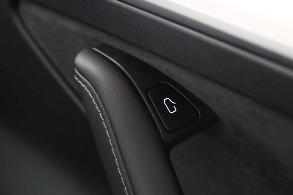 Used Tesla Model 3 2022 for sale - 76147708: Photo 29