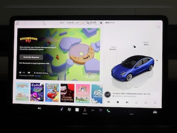 Used Tesla Model 3 2022 for sale - 76147708: Photo 2